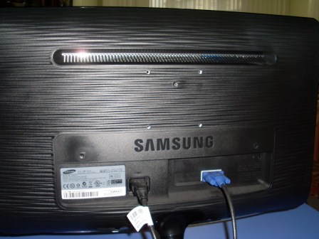 Samsung B2030 Характеристики