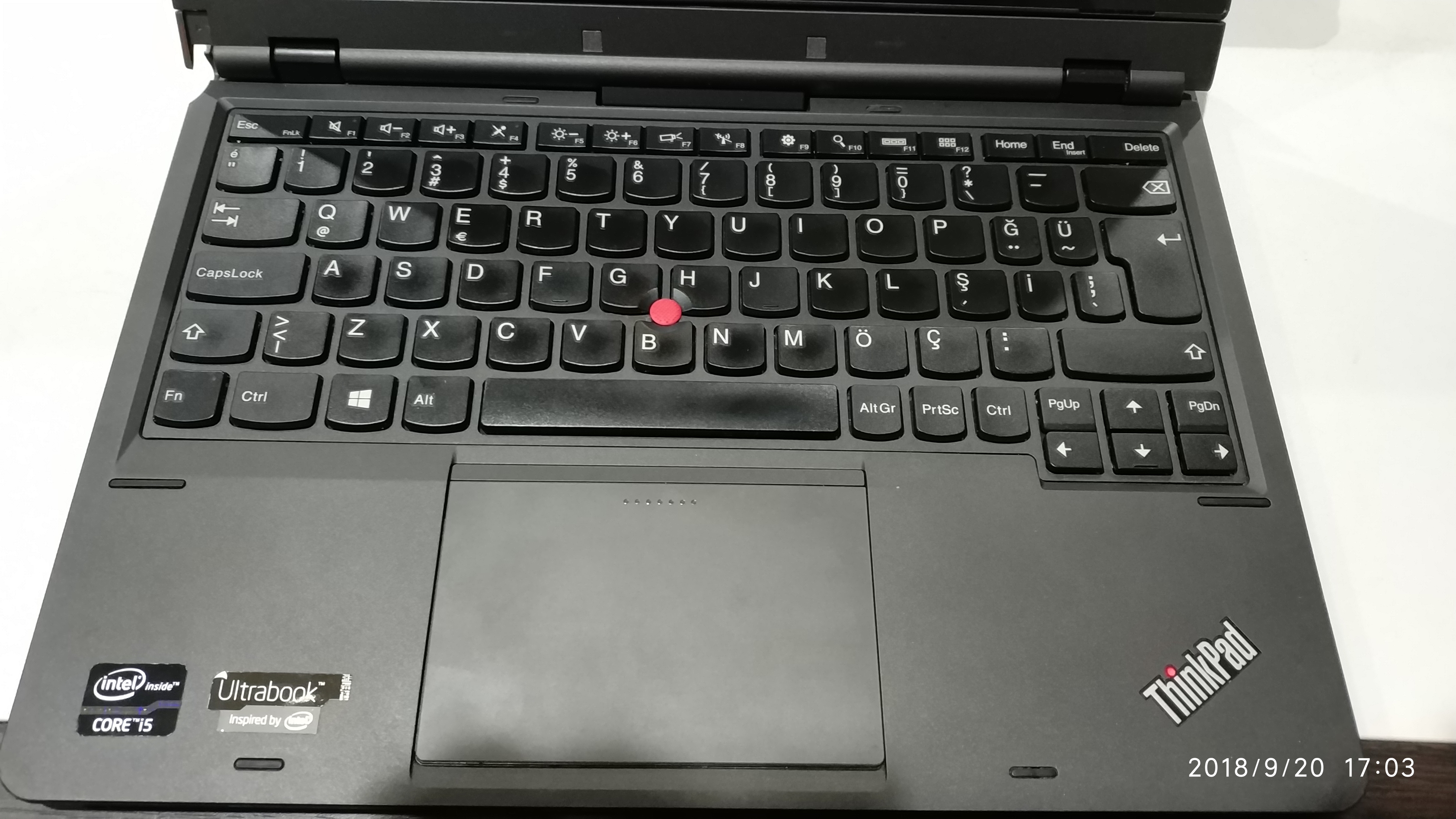 istanbuldan satılık Lenovo Thinkpad HELİX 3 nesil i5 ultrabook ve istanbuldan satılık Lenovo Thinkpad HELİX 3 nesil i5 ultrabook ve tablet 1100 TL oldu Sayfa 1 1