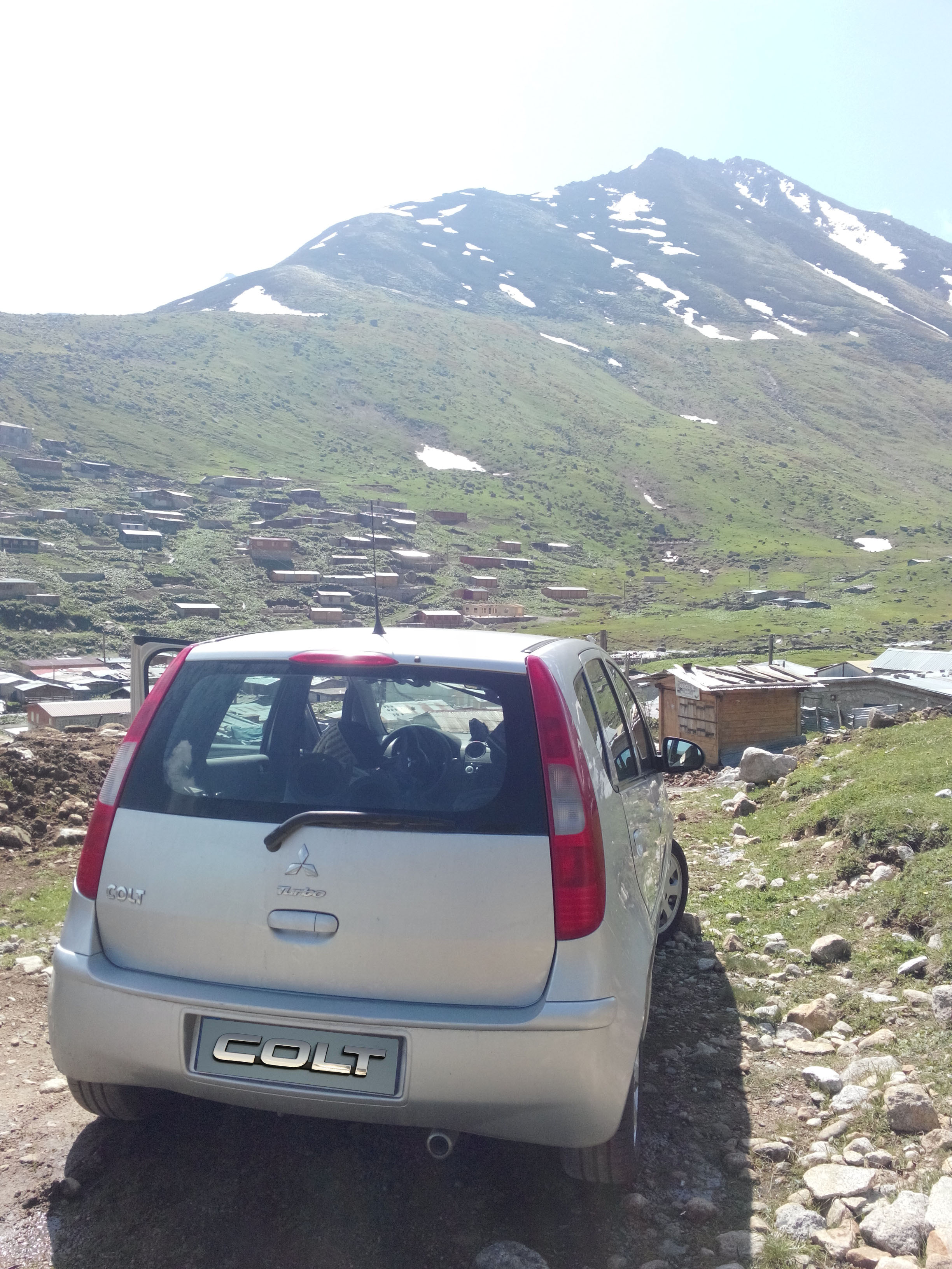 Mitsubishi Colt: özellikleri, sahibi yorumları Mitsubishi Colt: özellikleri, sahibi yorumları