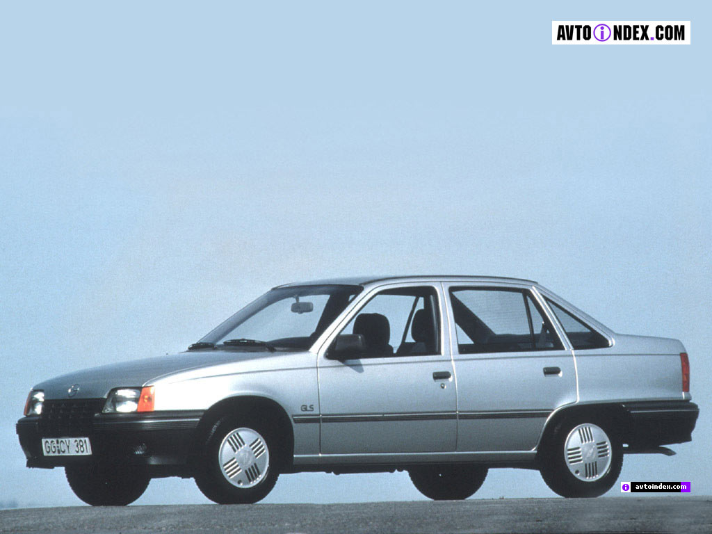 Opel Kadett - Alman ulusal otomobil Opel Kadett - Alman ulusal otomobil