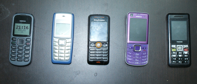  [b]satılık veya takaslık telefonlar[/b] (blackberry , pc parçası , takas)