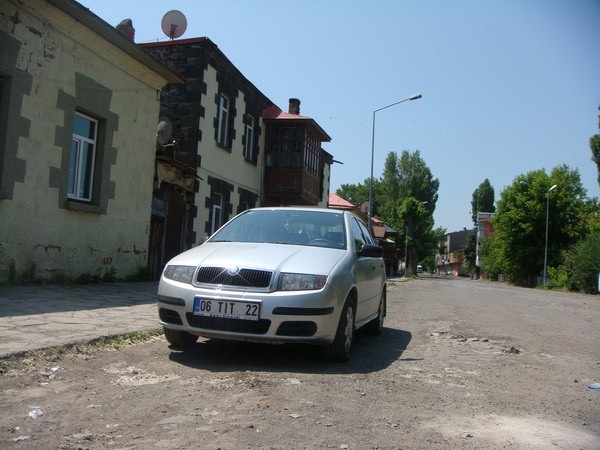  Kars istanbul 1500 km yol hakkinda bilgisi olan varmi