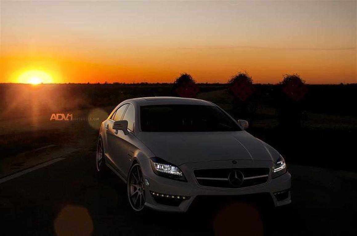 Mercedes cls63 AMG на закате