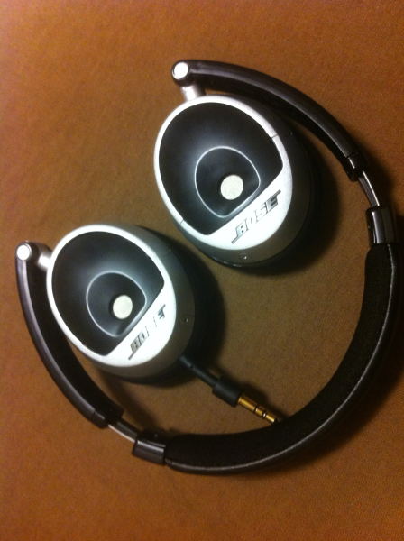  Bose On-Ear Kulaklik