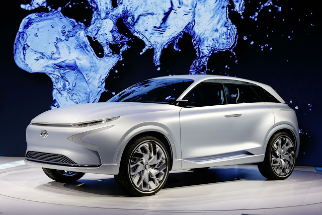 Hyundai FE Concept Fuel Cell Tanıtıldı