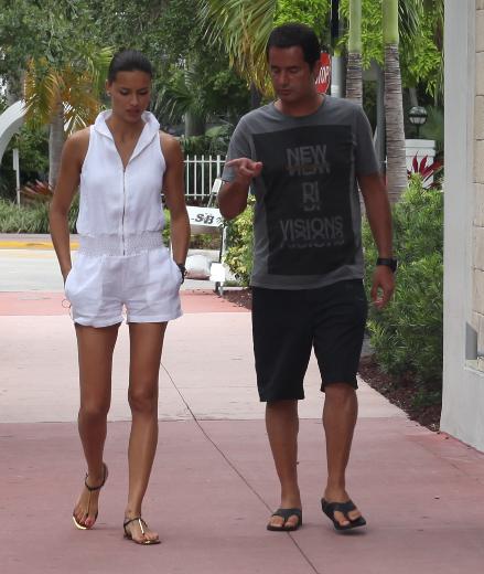  Adriana Lima Acun hakkında ilk kez konuştu! 'Evlilik haberleri çok saçma,aptalca'