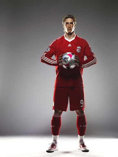 Fernando Torres, PES 2010 ile Anlaştı