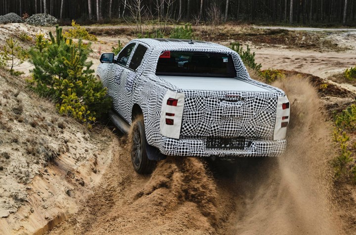 2022 Volkswagen Amarok'tan yeni detaylar geldi: Elektrikli versiyon da gündemde