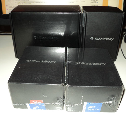  Blackberry 9300 Siyah Son 2 Adet