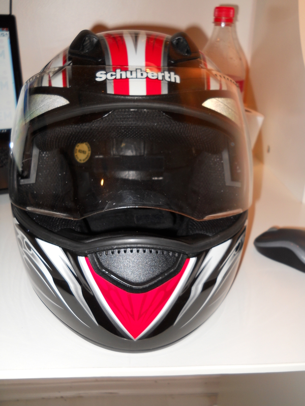  Satılık yada Takaslık Schuberth R1 Kask SON FİYAT 250 TL