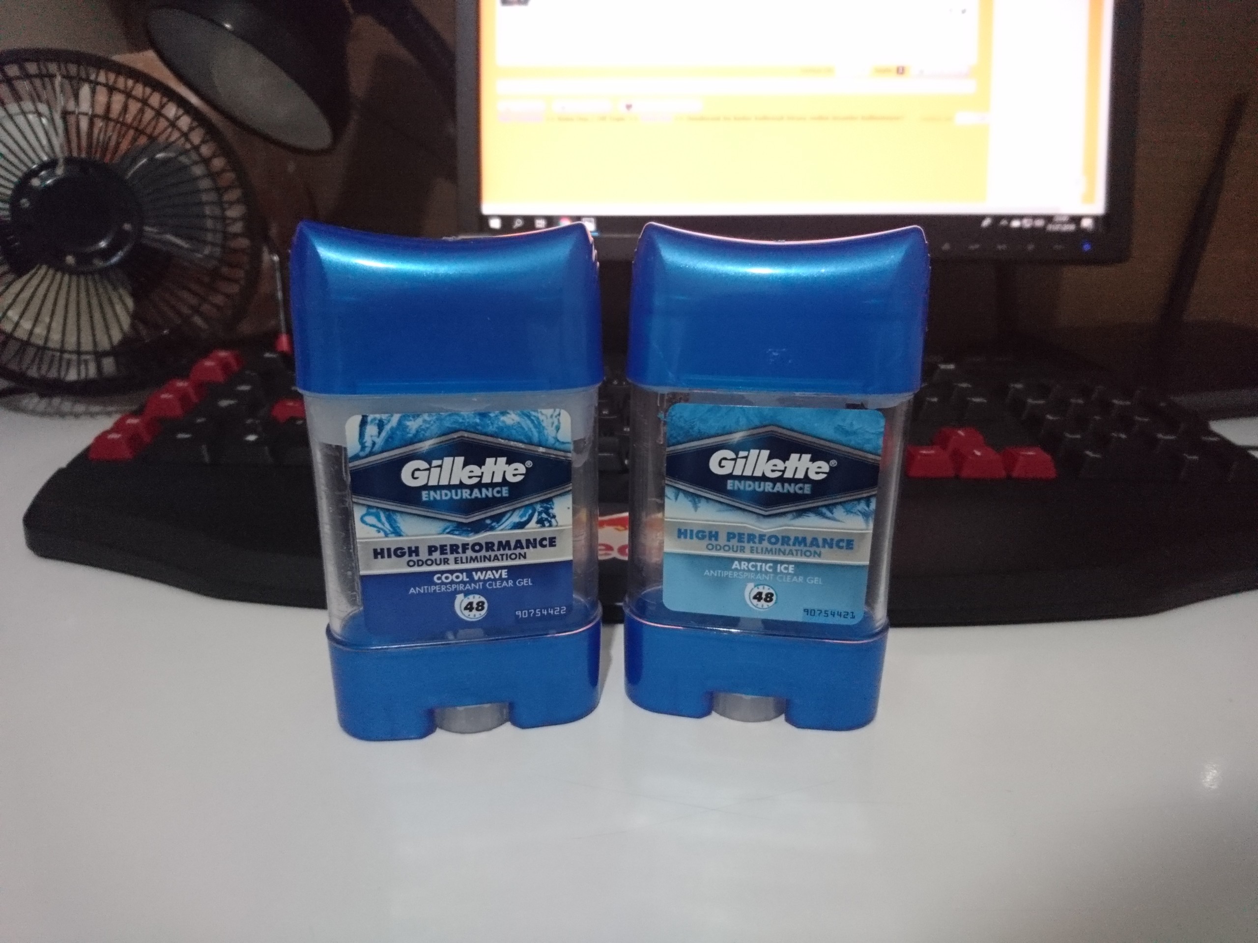 Deodorant bu kadar kullanışlı birşey neden insanlar kullanmıyor?