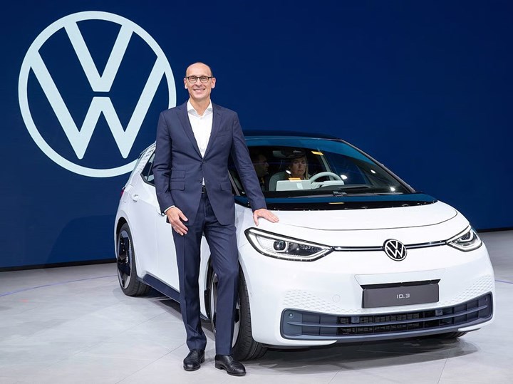 Volkswagen Çin'deki araba fiyatlarından şikayetçi: 'Çin otomobil pazarında mantık kalmadı'