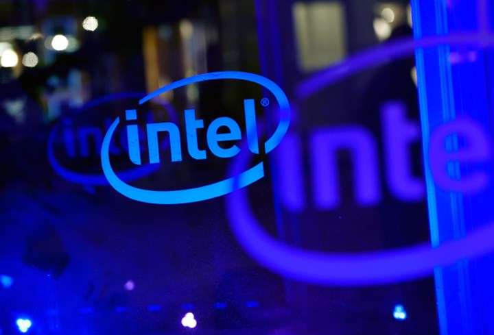 Intel dördüncü çeyrekte beklentileri aştı