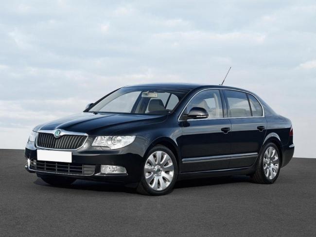  İnsignia 1.4T Edition Elegance vs Mondeo 1.6i Ecoboost Trend vs Passat 1.4 Tsi Comfortline