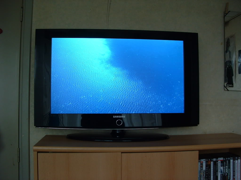 Плоский телевизор самсунг
