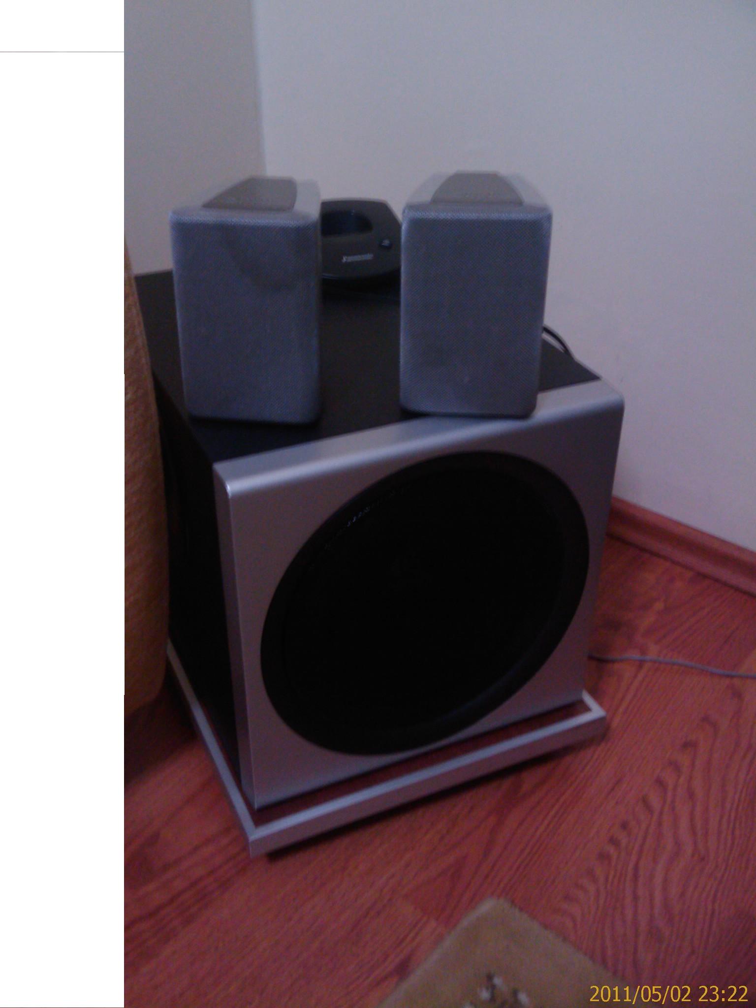  Subwoofer Logitech Z5500 + Uydular MegaWorks THX 550