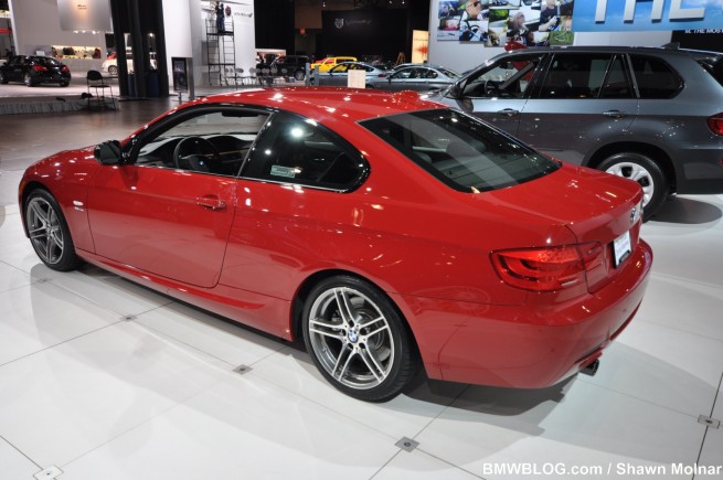  BMW 335İS .)  The Ultimate Driving Machine