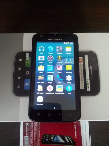 MOTOROLA ATRIX 4G 16 GB 150 TL