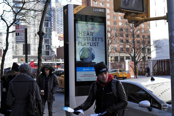 New York sokaklarında 300Mbps yükleme hızları