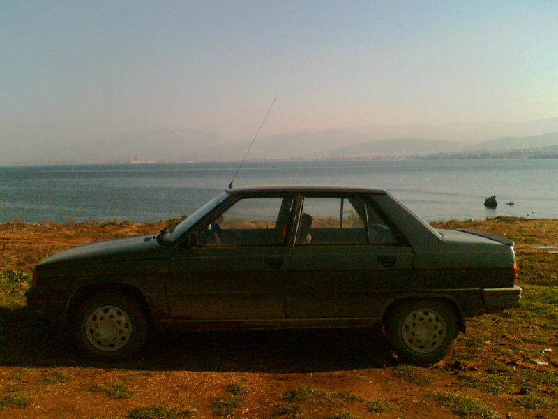  ''' RENAULT 9 KULÜBÜ '''