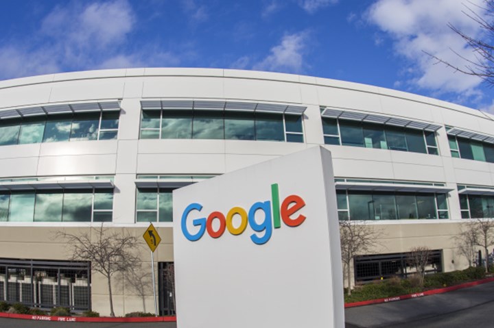Google bazı ofislerini Covid-19 aşılama noktasına dönüştürüyor