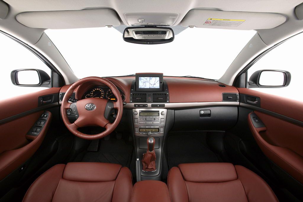 ...:::>)(<TOYOTA KULÜBÜ>)(<:::...