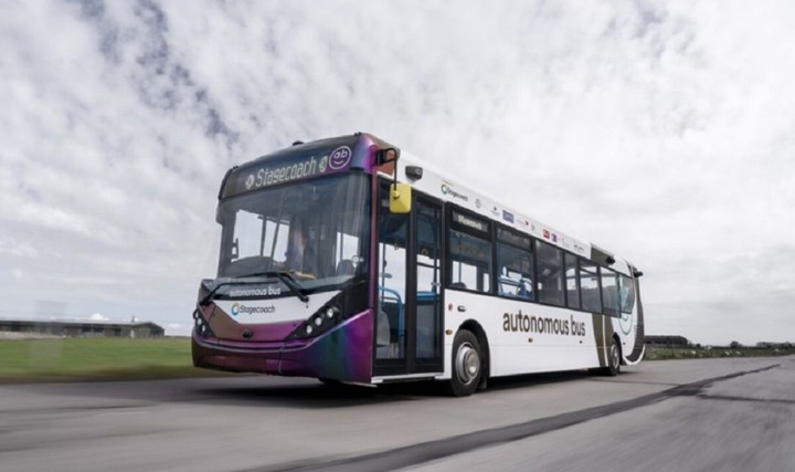 Dünyanın ilk sürücüsüz otobüs hizmeti başlıyor