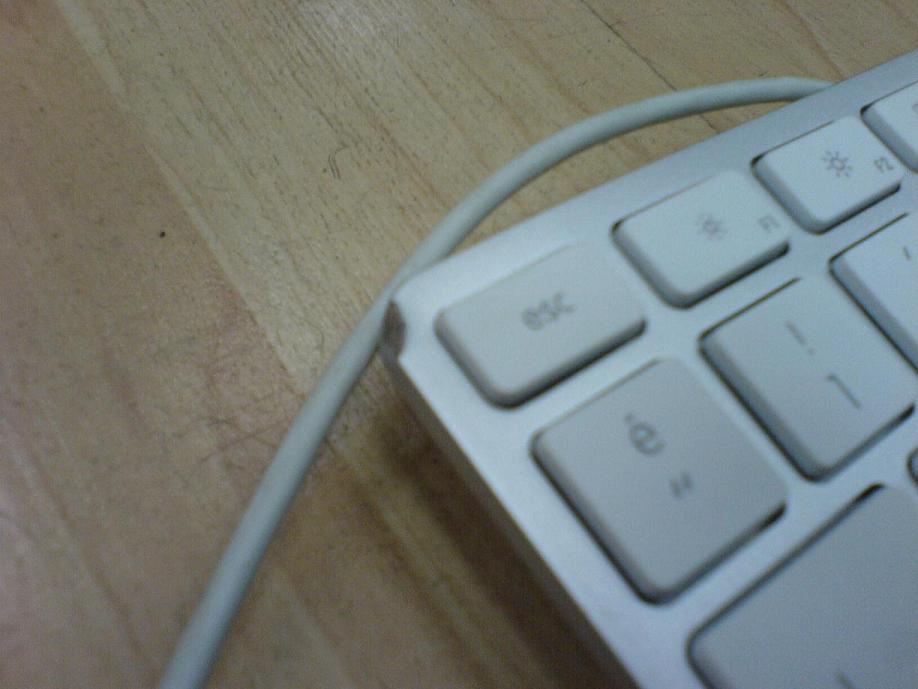  APPLE KLAVYE İKİ FARKLI MODEL SATILIK!!!