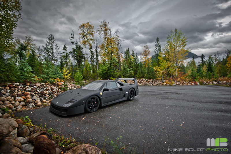  Mat Siyah Ferrari F40