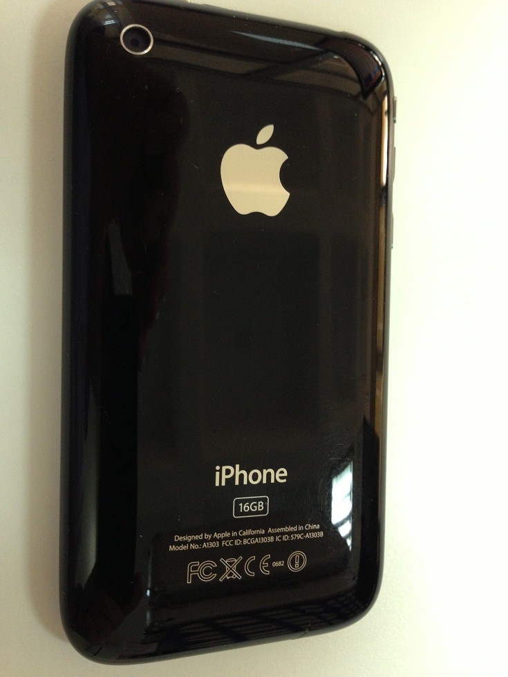  IPHONE 3GS 16GB Siyah - Kutu ve aksesuarlar mevcut