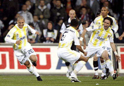  Dev Derbi-*Fenerbahçe - Beşiktaş*-Maç Topiği | Fenerbahçe Cephesi