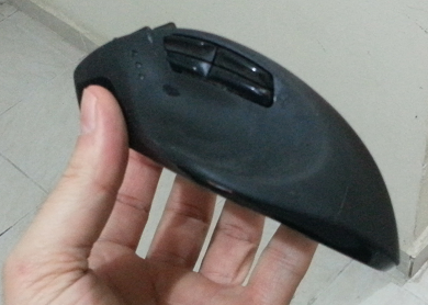  Logitech g700 mouse Faturalı(90 tl) Garantisi Bitmiş.
