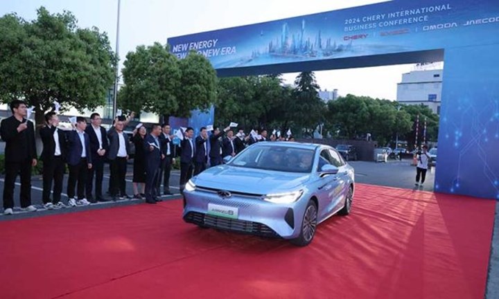 Chery ARRIZO 8 PHEV, 1214 km'lik dayanıklılık testini geçti