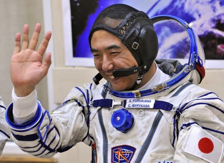 Japon astronot, yaptığı bilimsel deneyin sonuçlarını kafasından uydurdu