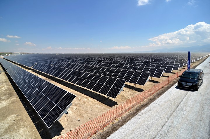 Türkiye, güneş enerjisinde 20 GW seviyesini geride bıraktı