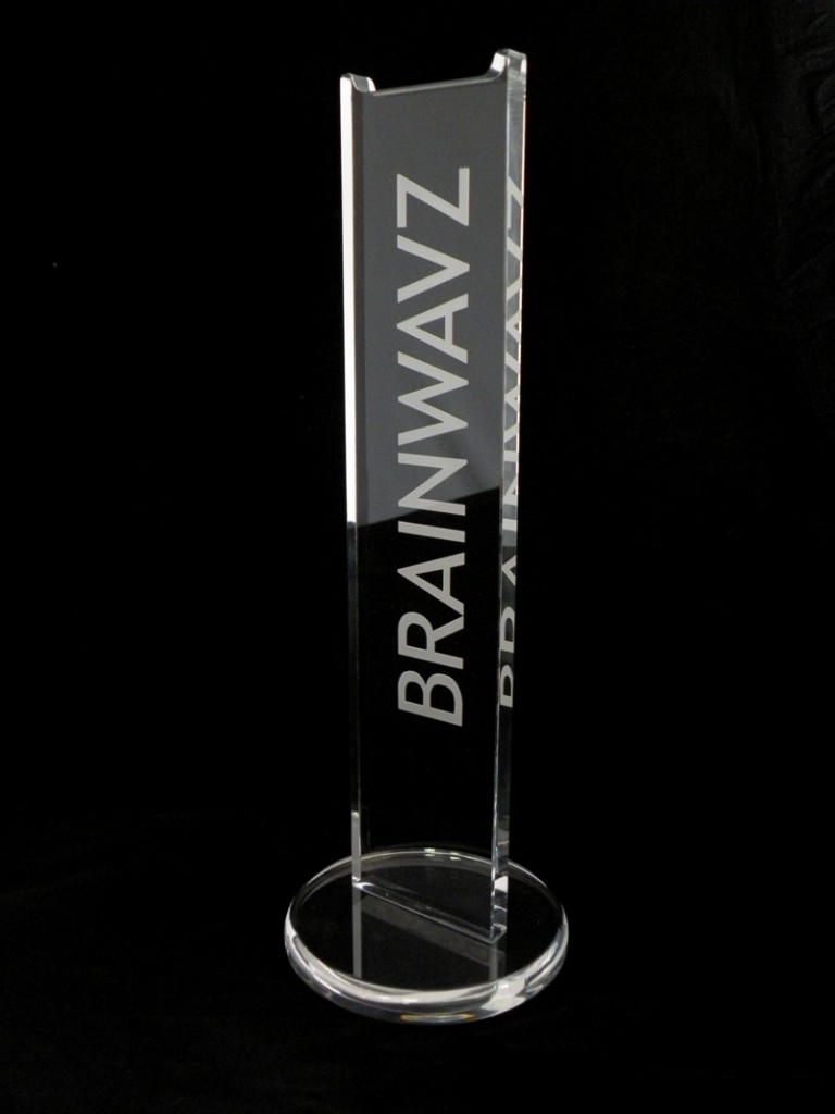  Brainwavz HM3 Kulaklık + Brainwavz stand / ** kullanılmamış kutusunda **