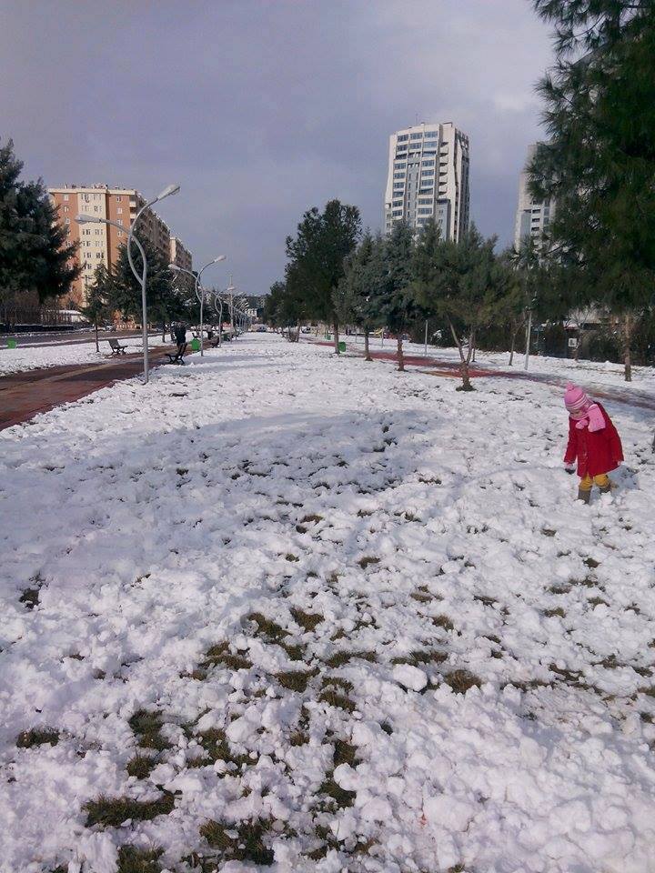  Diyarbakır'da yaşıyorum. Merak ettiğiniz her şeyi sorabilirsiniz(Son SS'ler geldi)