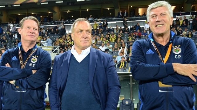 Aykut Kocaman vs Dick Advocaat