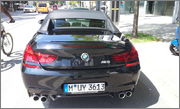  BMW M6 Cabrio Kiralama (BMW Welt-Resimler-Video)