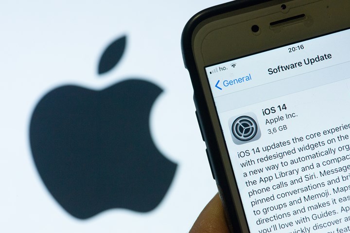Apple'a yeni bir dava açıldı: iOS 14'teki pil boşalması sorunu için planlı eskitme iddiası