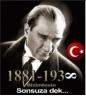  Atamızın bu fotosunu büyültebilecek var mı?