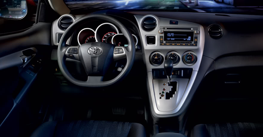  Toyota Auris 2013