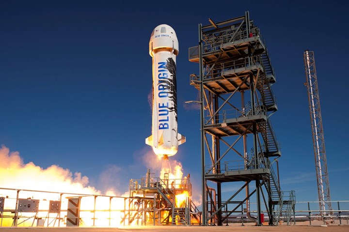 Jeff Bezos ile uzaya gidecek kişi, bilete 28 milyon dolar ödedi