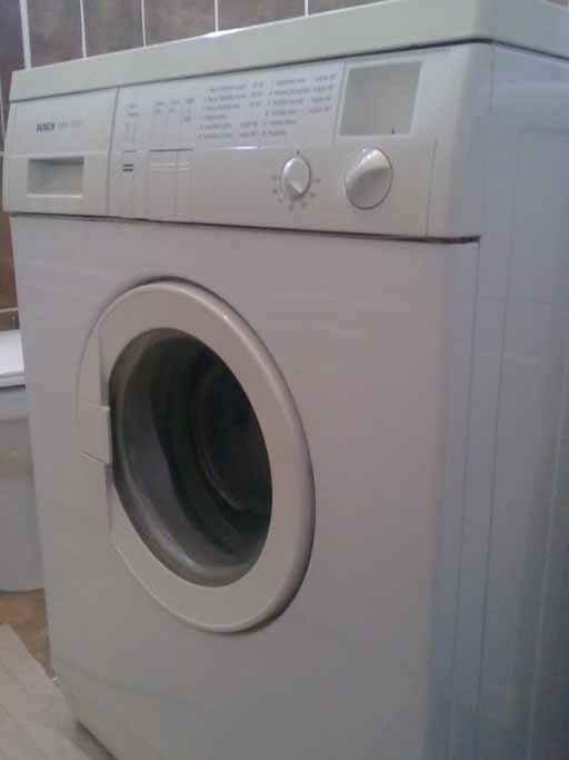  ARÇELİK BUZDOLABI+BOSCH ÇAM.MAKİNESİ 150 TL