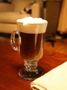  İrlanda Kahvesi (Irish Coffee) ( Alkollü )