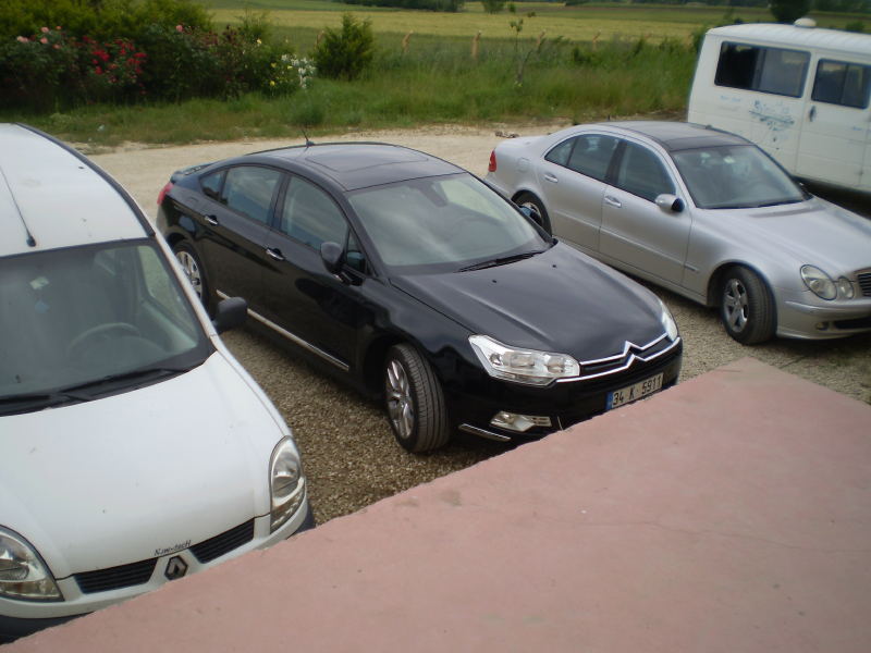  volvo s40 mı? citroen c5 mi? 2009 model