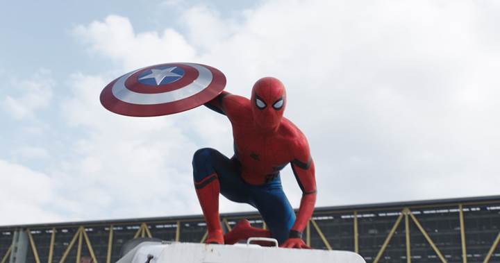 Örümcek-Adam filminde Iron Man de yer alacak