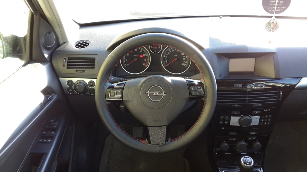  Opel Astra H Sarmalı Direksiyon kılıfı dikimim