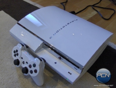  Beyaz PlayStation3 TR 'ye Geldi(mi)