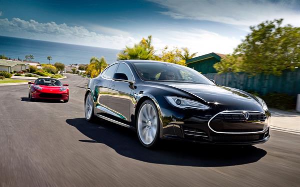 Tesla Motors kendi modelleri için ikinci el satış mağazası açtı